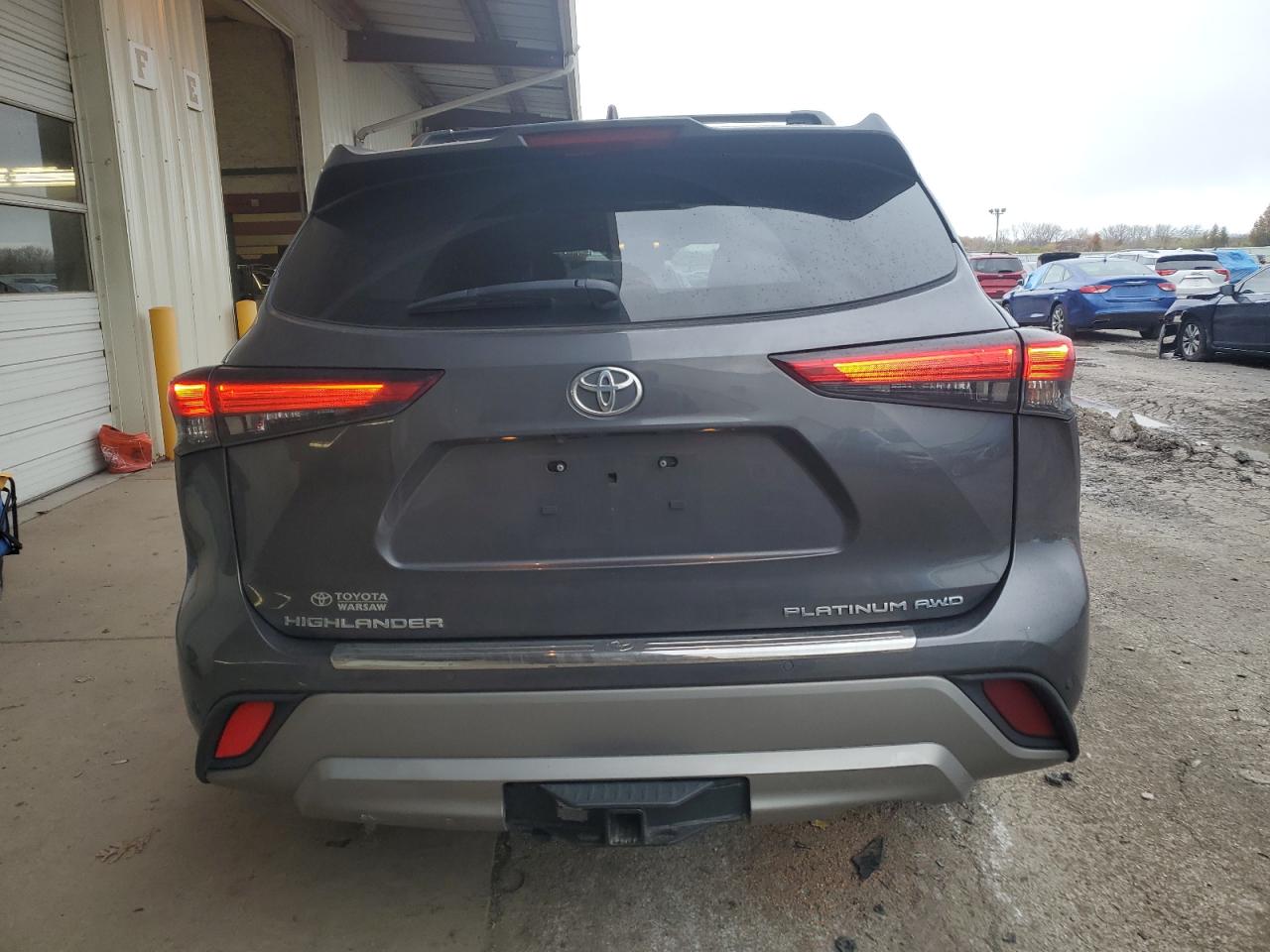2022 TOYOTA HIGHLANDER PLATINUM VIN:5TDFZRBHXNS234447
