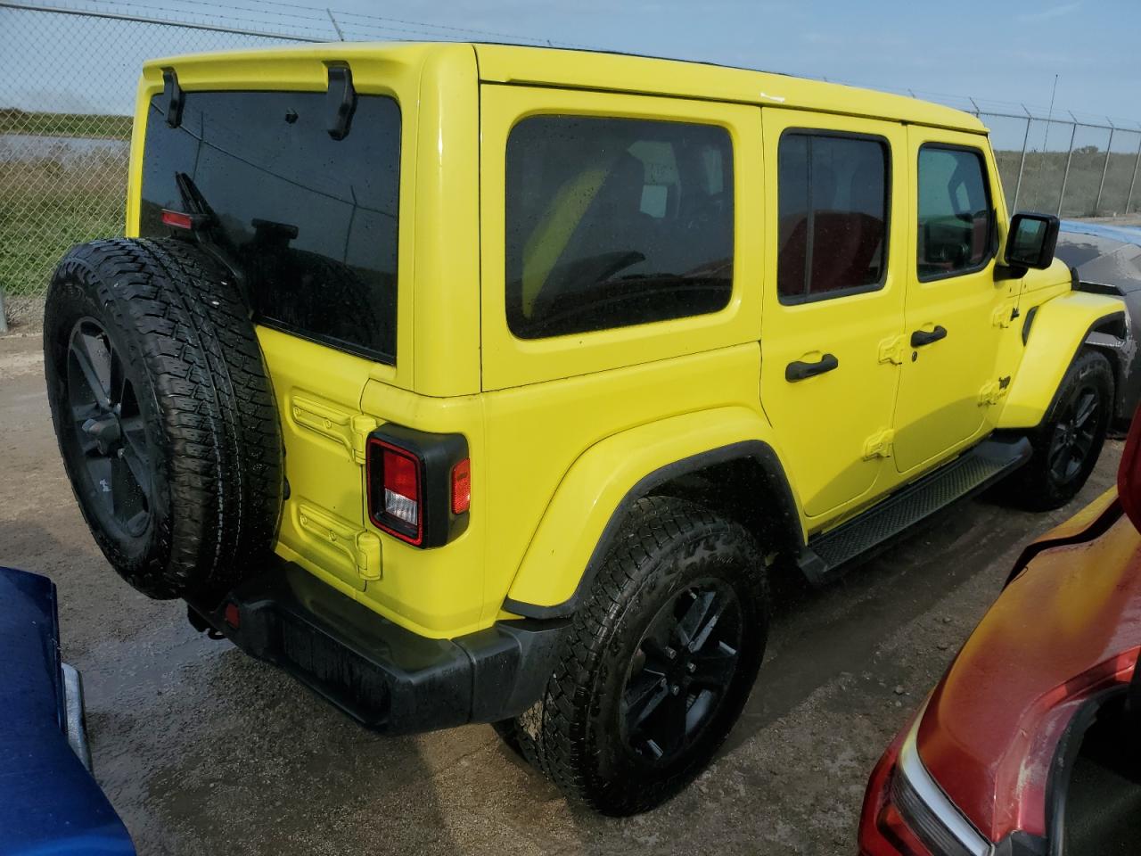 2022 JEEP WRANGLER UNLIMITED SAHARA VIN:1C4HJXEN9NW269535