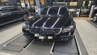 2020 Mercedes-Benz E 300 VIN: