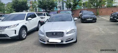 2016 Jaguar XJ SAJAA2290GNV97724 VIN:SAJAA2290GNV97724