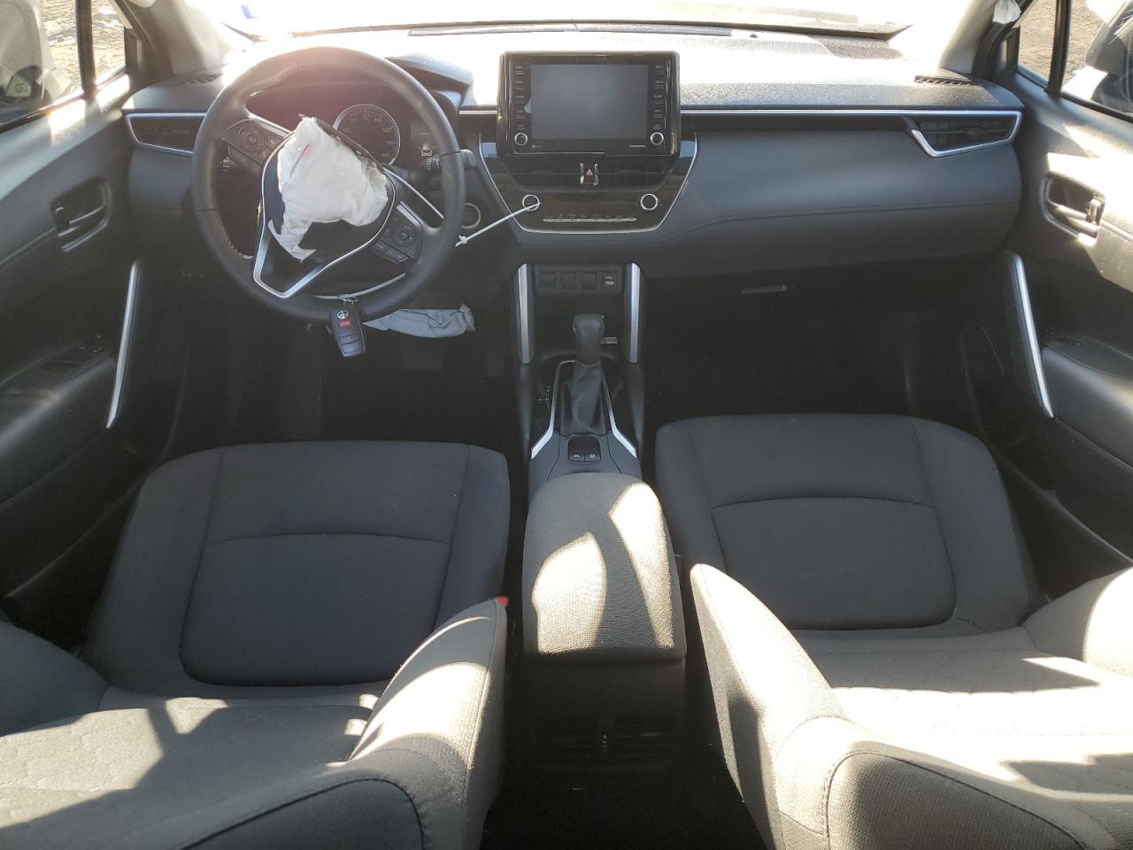 2022 TOYOTA COROLLA CROSS LE VIN:7MUCAAAG2NV019249
