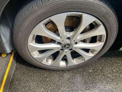 2019 Mercedes-Benz E 220 VIN: