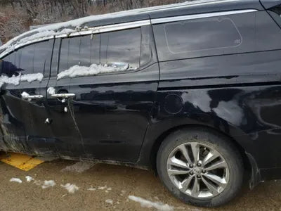 2018 Kia Carnival KNAME81ABJS443276 VIN:KNAME81ABJS443276