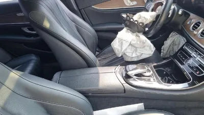 2018 Mercedes-Benz E 300 VIN: