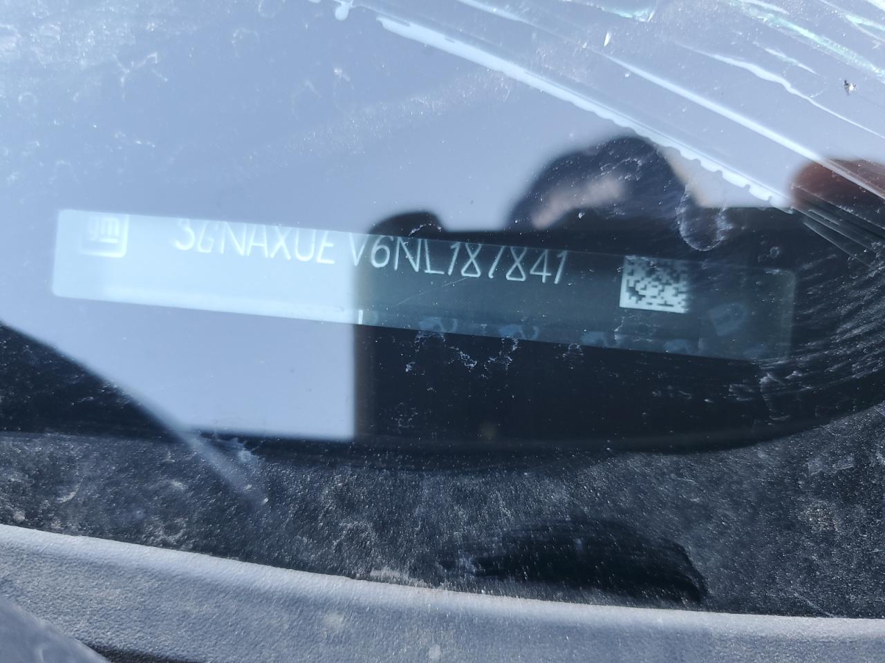 2022 CHEVROLET EQUINOX LT VIN:3GNAXUEV6NL187841