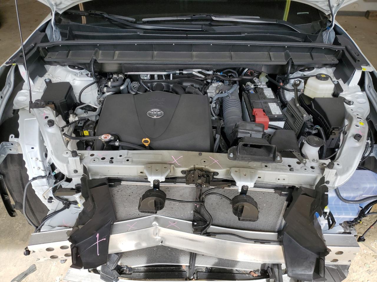 2022 TOYOTA HIGHLANDER XLE VIN:5TDGZRAH1NS140768