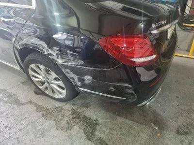 2018 Mercedes-Benz E 220 WDDZF0EB9JA435052 VIN:WDDZF0EB9JA435052