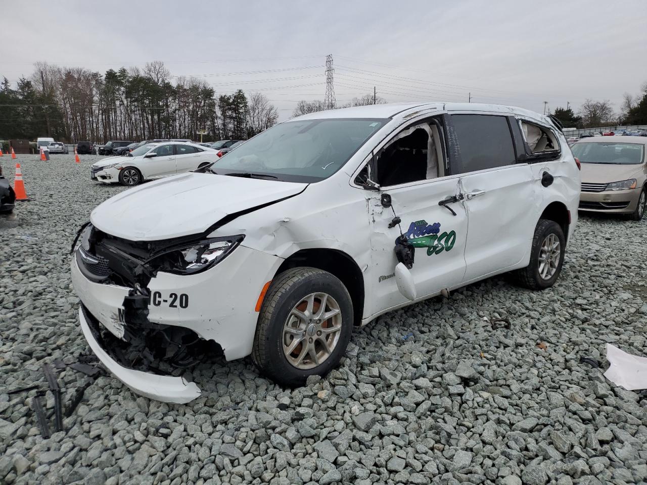 2022 CHRYSLER VOYAGER LX VIN:2C4RC1CG3NR171822