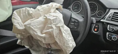 2017 BMW 320 110KMWBA8T3105HG8 VIN:110KMWBA8T3105HG8