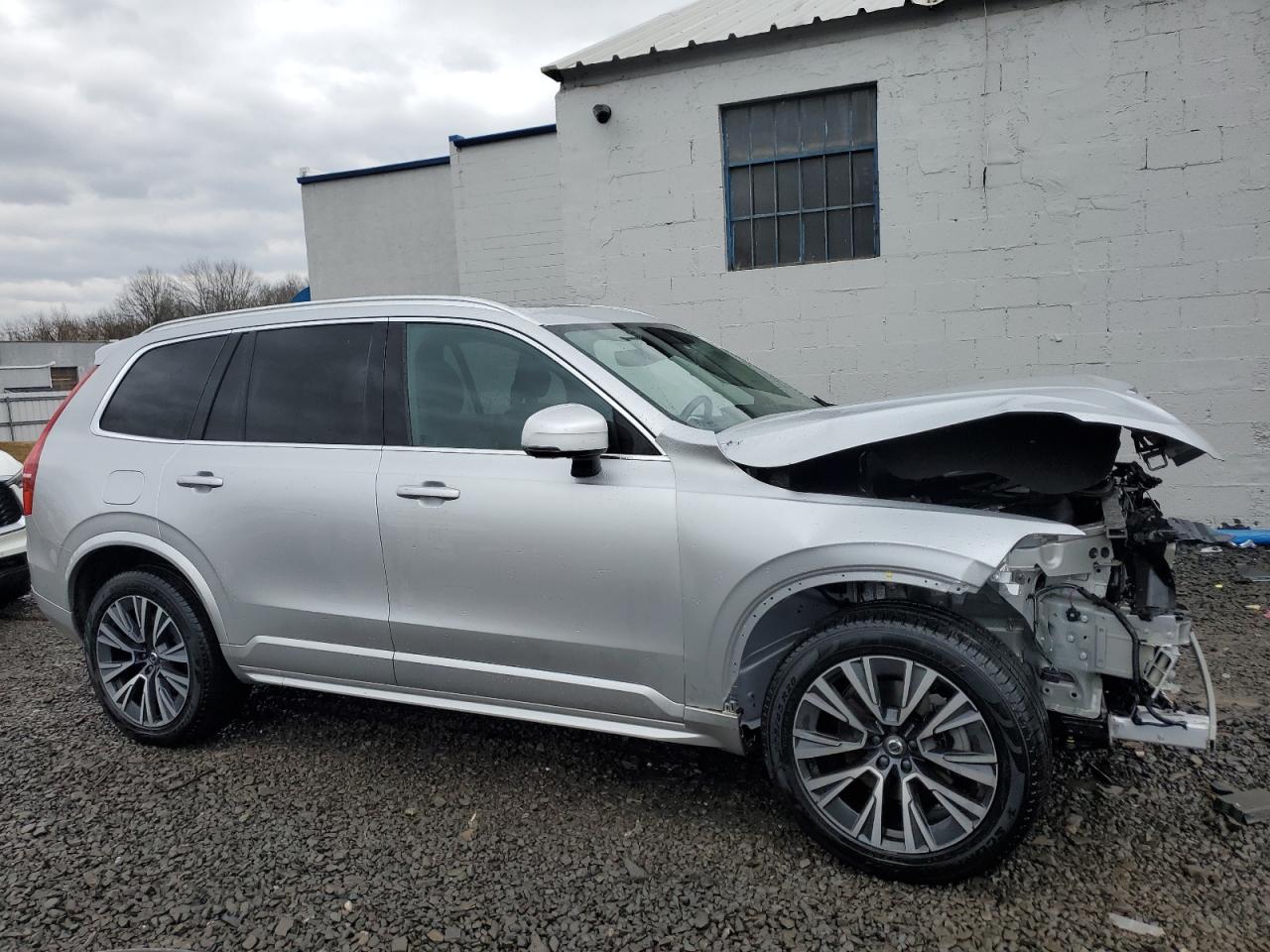 2022 VOLVO XC90 T6 MOMENTUM VIN:YV4A22PK6N1784250