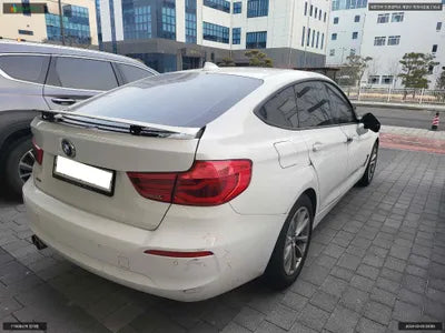 2019 BMW 320 WBA8T5105JB343556 VIN:WBA8T5105JB343556