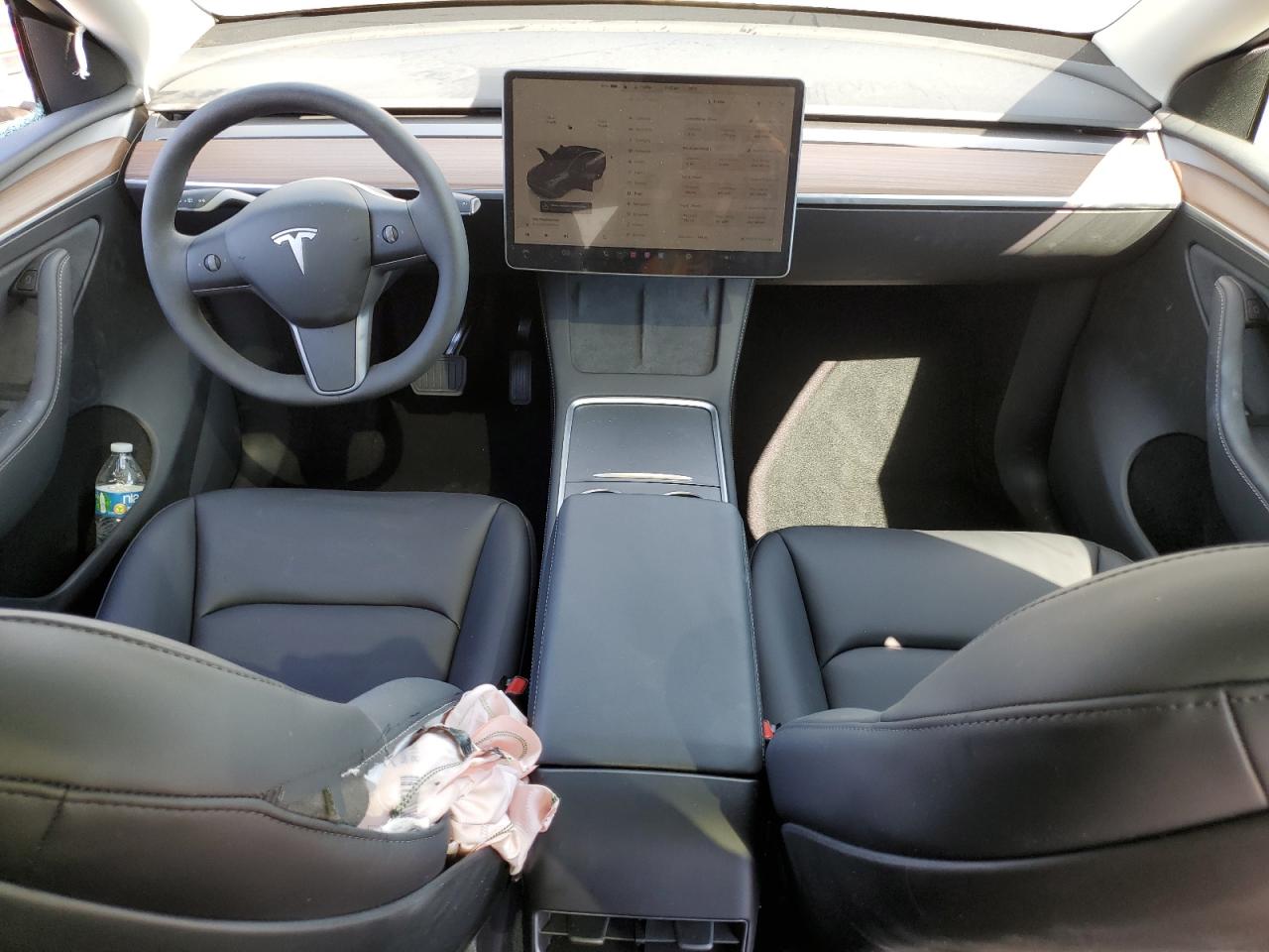 2024 TESLA MODEL Y  VIN:7SAYGDED4RF200527