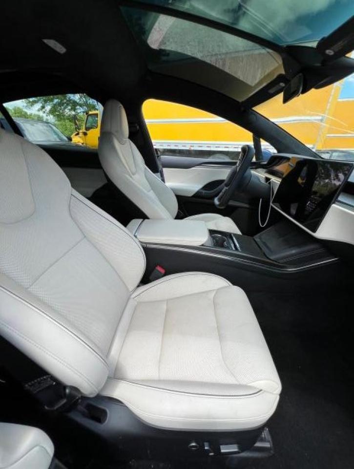 2022 TESLA MODEL X VIN:7SAXCBE68NF354861