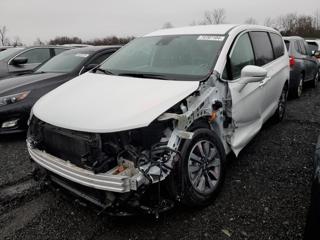 2022 CHRYSLER PACIFICA HYBRID TOURING L VIN:2C4RC1L78NR224661