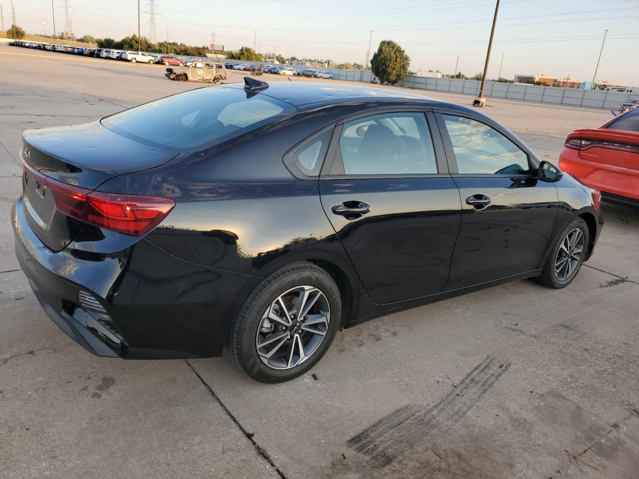 2023 KIA FORTE LX VIN:3KPF24AD0PE669710