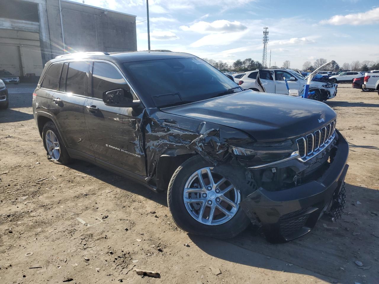 2023 JEEP GRAND CHEROKEE LAREDO VIN:1C4RJGAGXP8883819