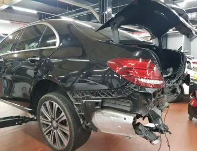 2017 Mercedes-Benz E 400 VIN: