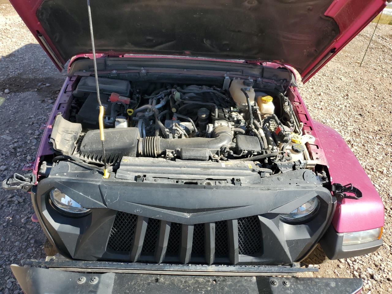 2022 JEEP WRANGLER UNLIMITED SAHARA VIN:1C4HJXEG0NW157739