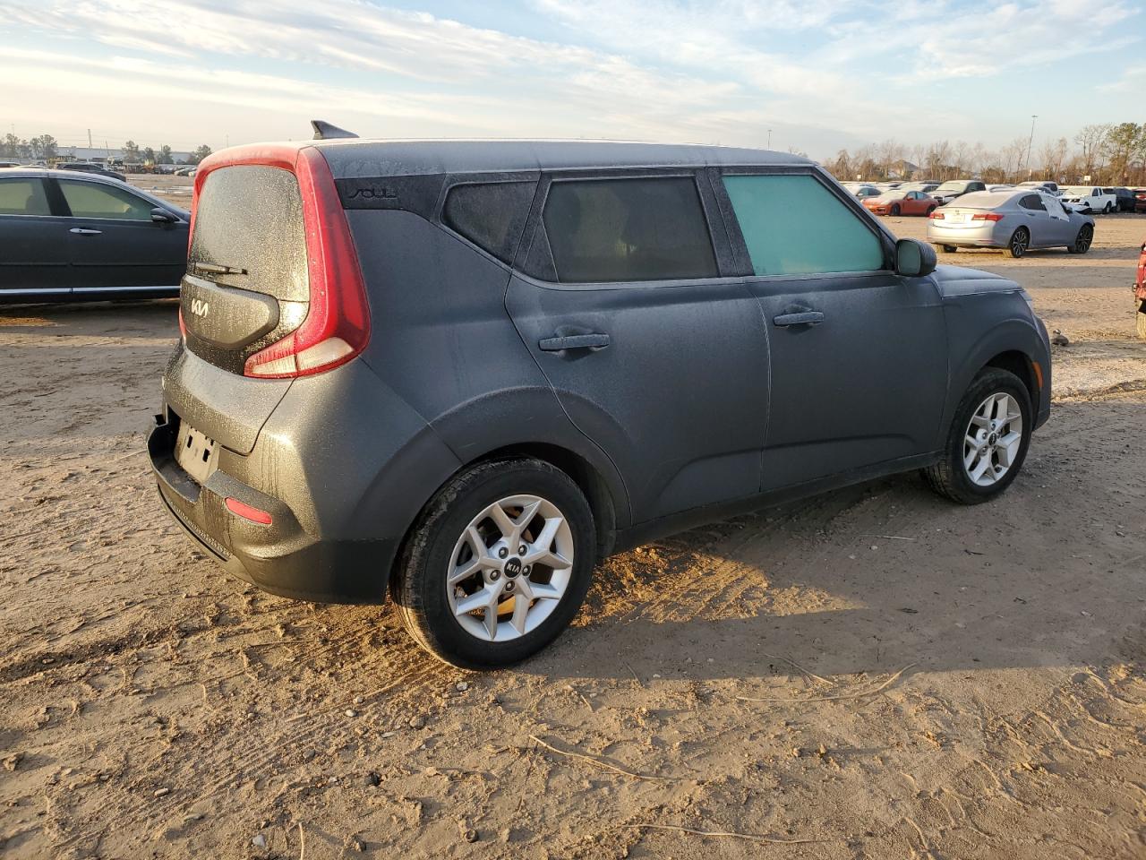 2022 KIA SOUL LX VIN:KNDJ23AU1N7810480