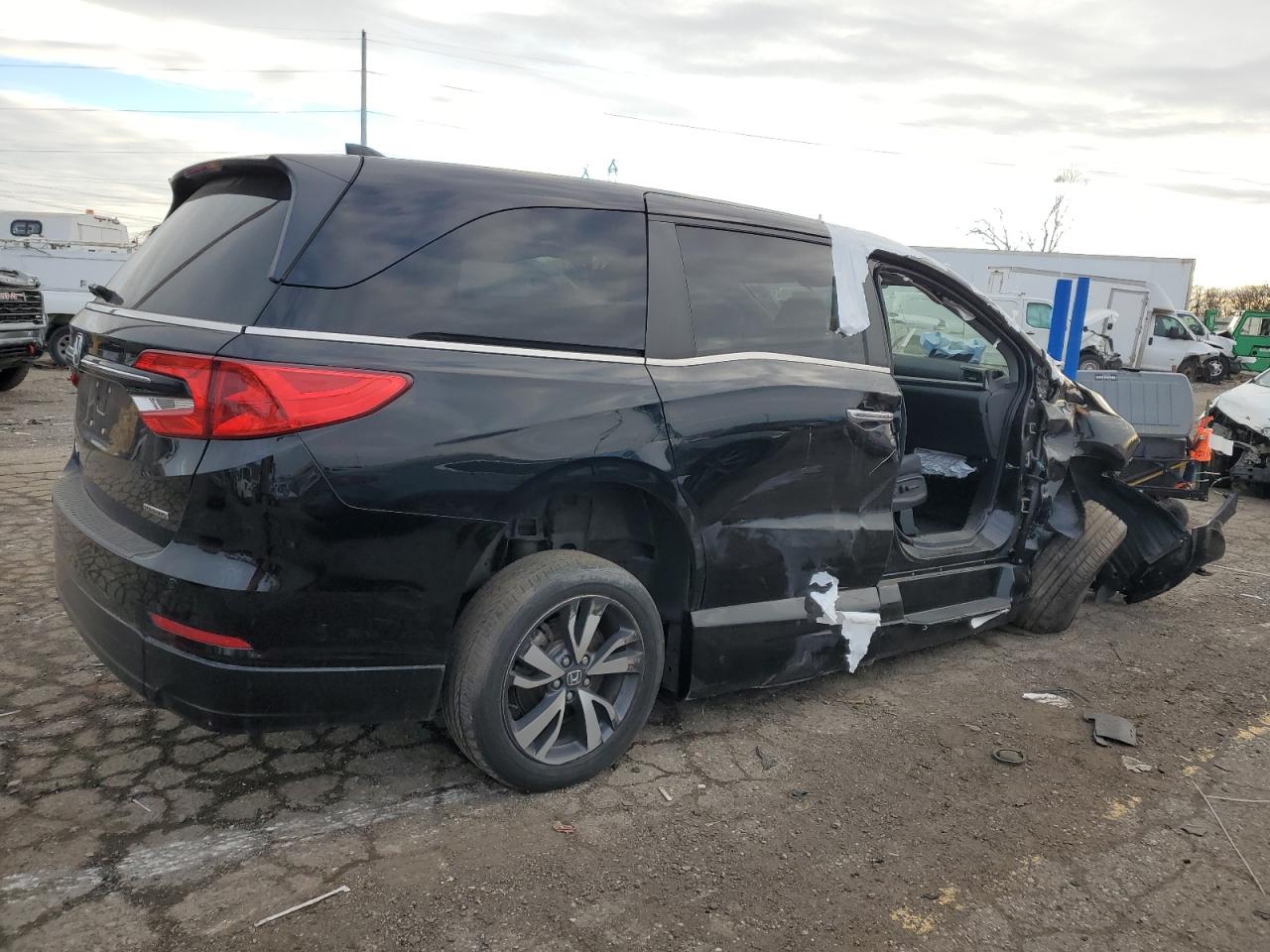 2022 HONDA ODYSSEY TOURING VIN:5FNRL6H87NB064007