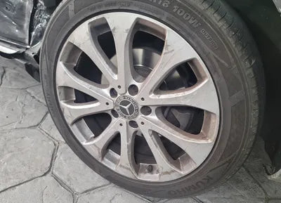 2019 Mercedes-Benz E 300 WDDZF4KB5KA683330 VIN:WDDZF4KB5KA683330