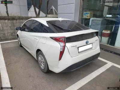 2017 Toyota Prius JTDKBRFU4H3543153 VIN:JTDKBRFU4H3543153