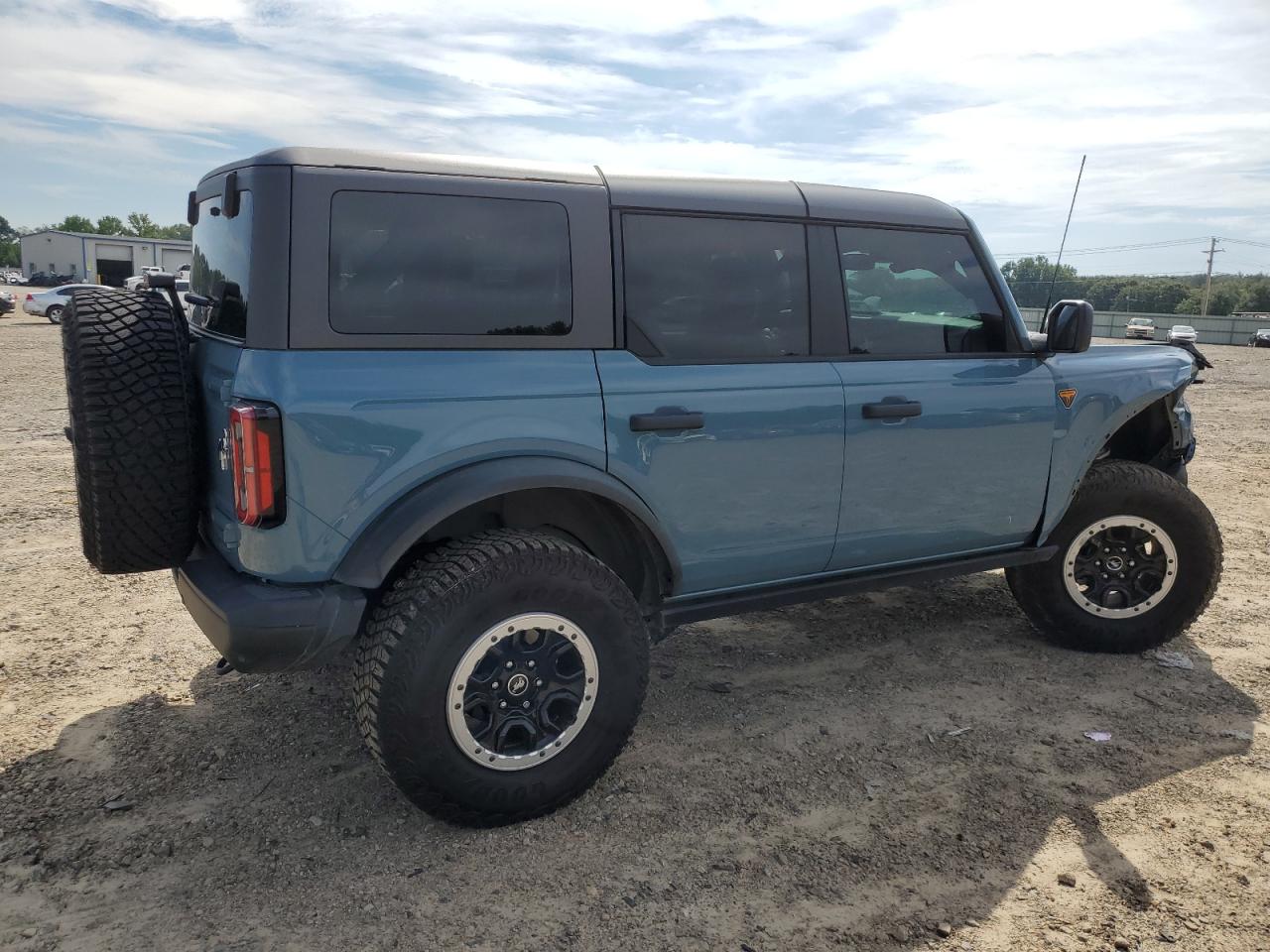 2023 FORD BRONCO BASE VIN:1FMEE5DH8PLB94303