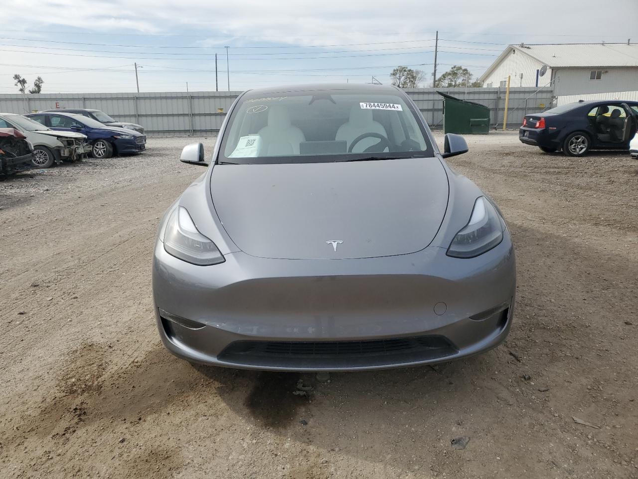 2024 TESLA MODEL Y  VIN:7SAYGAEE0RF168523