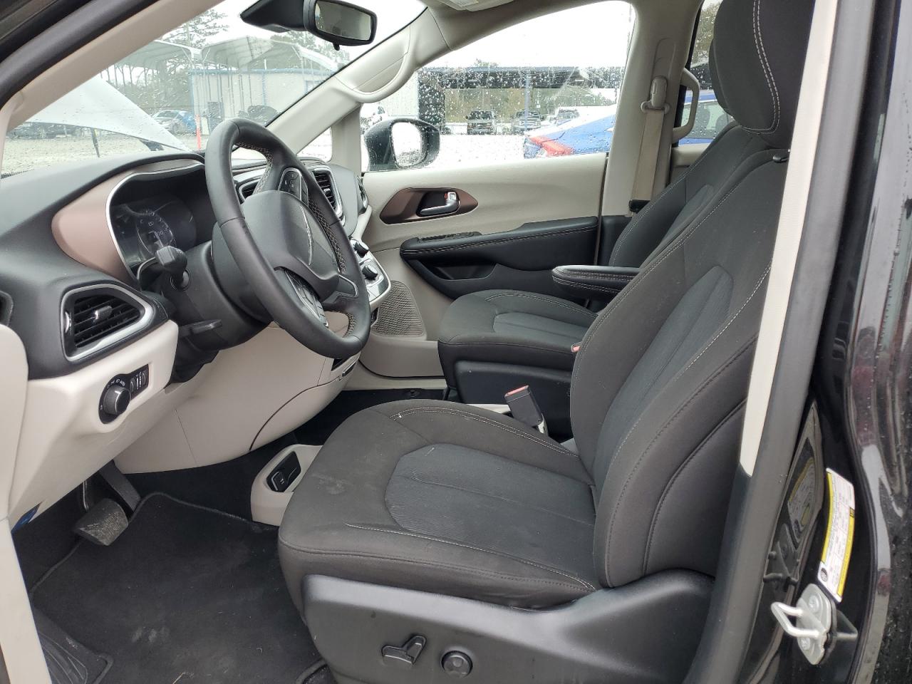 2023 CHRYSLER VOYAGER LX VIN:2C4RC1CGXPR623428