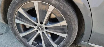 2019 Mercedes-Benz E 300 VIN: