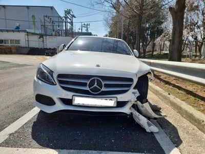 2017 Mercedes-Benz C 200 WDDWF3HB6HR301370 VIN:WDDWF3HB6HR301370