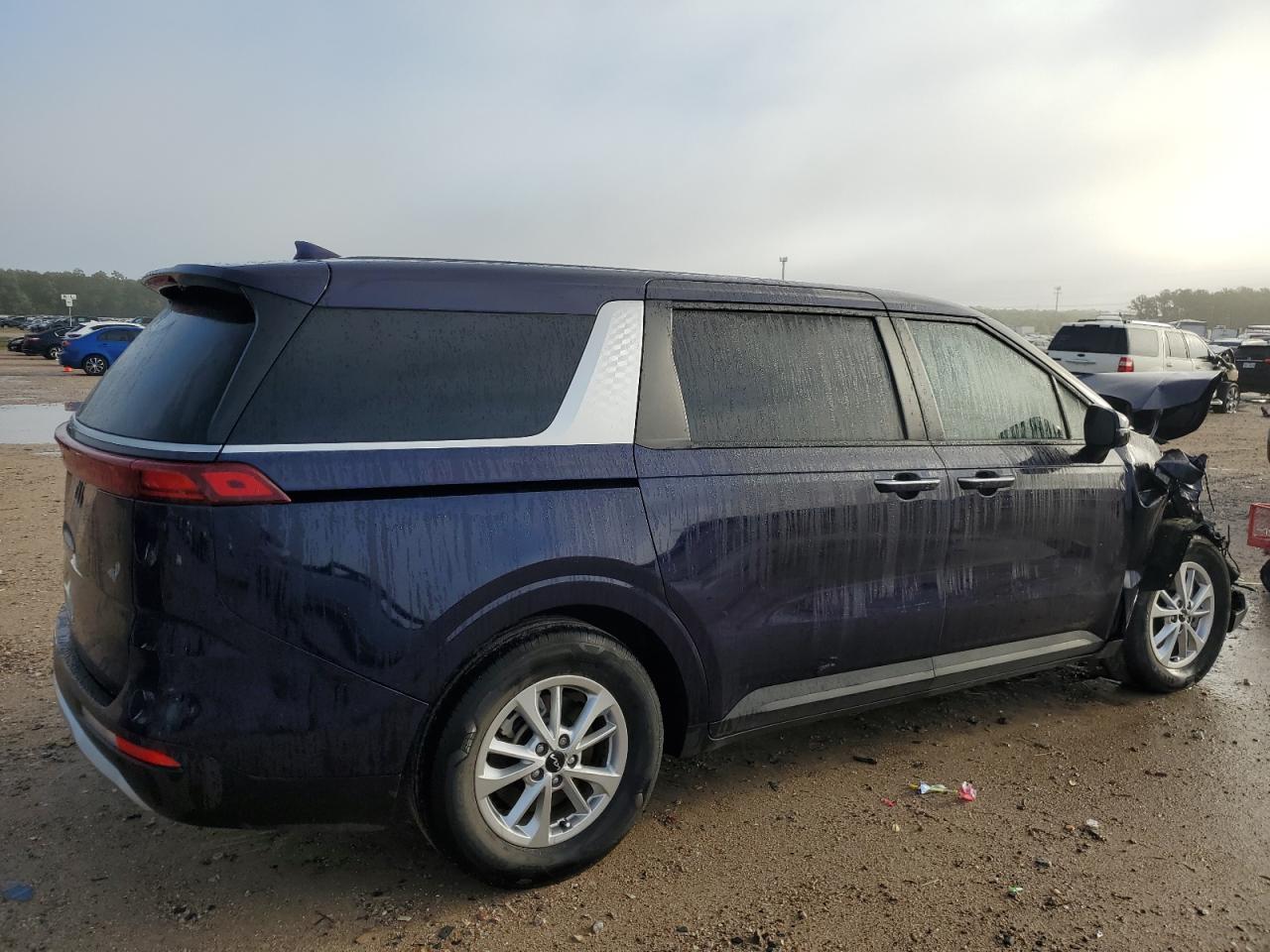 2022 KIA CARNIVAL LX VIN:KNDNB4H33N6136004