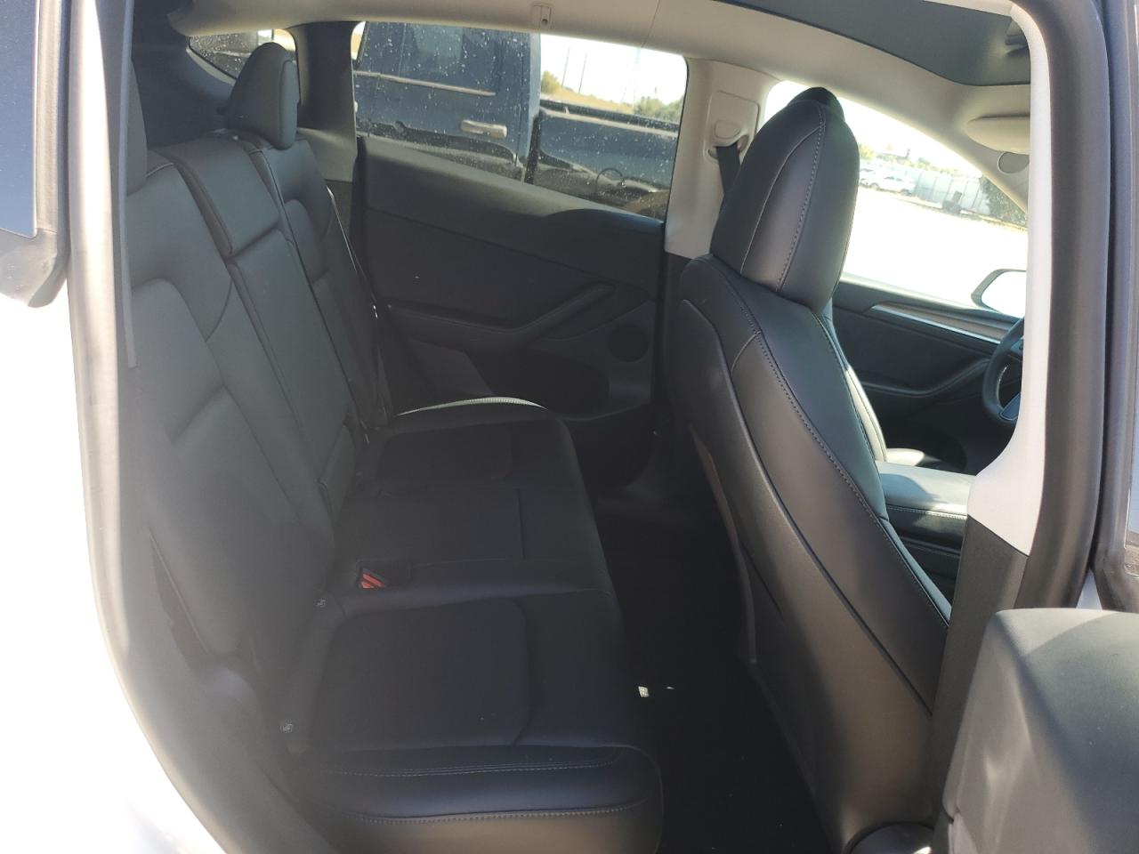 2023 TESLA MODEL Y  VIN:7SAYGDEE5PF669888