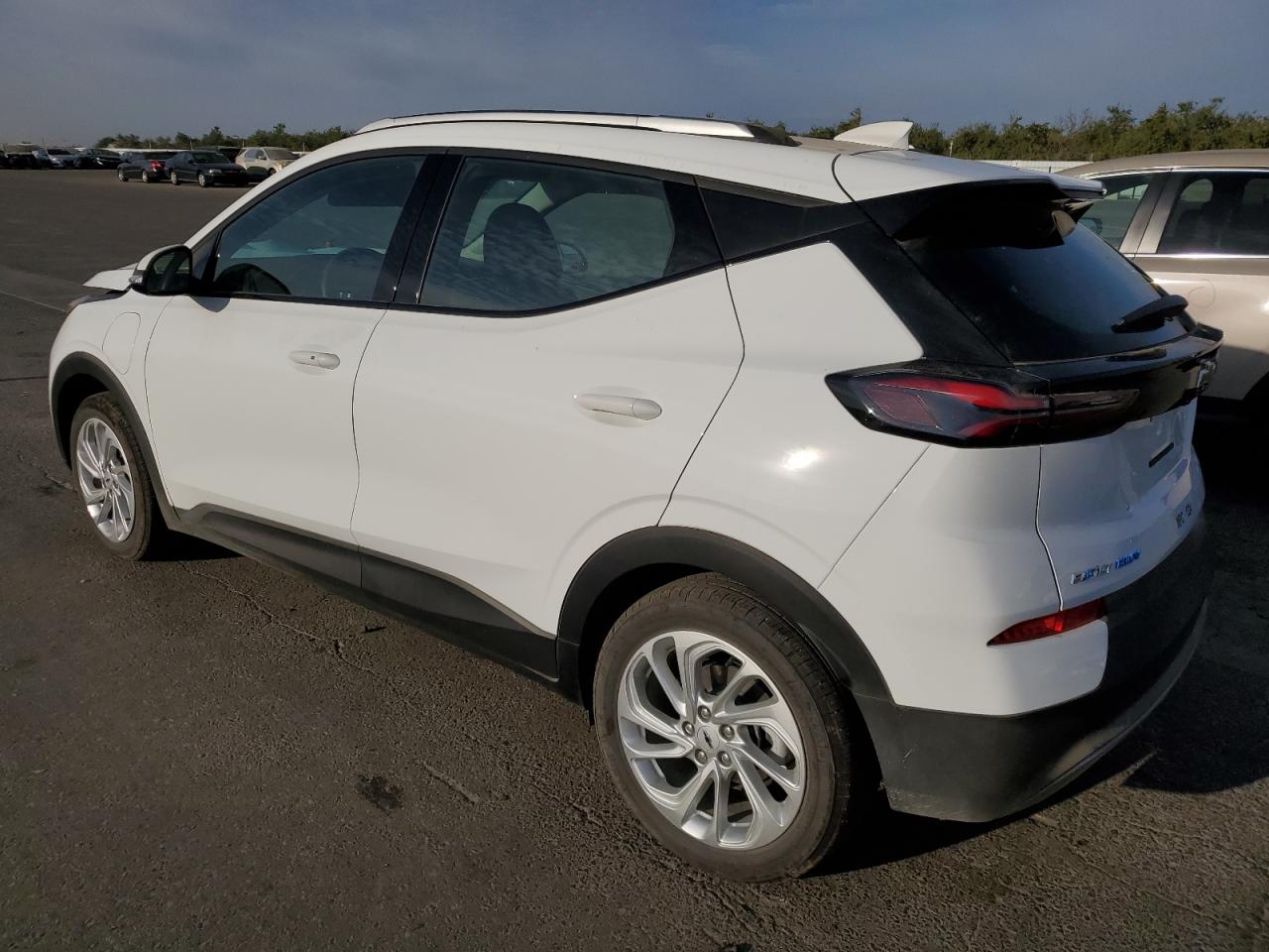 2023 CHEVROLET BOLT EUV LT VIN:1G1FY6S08P4208271