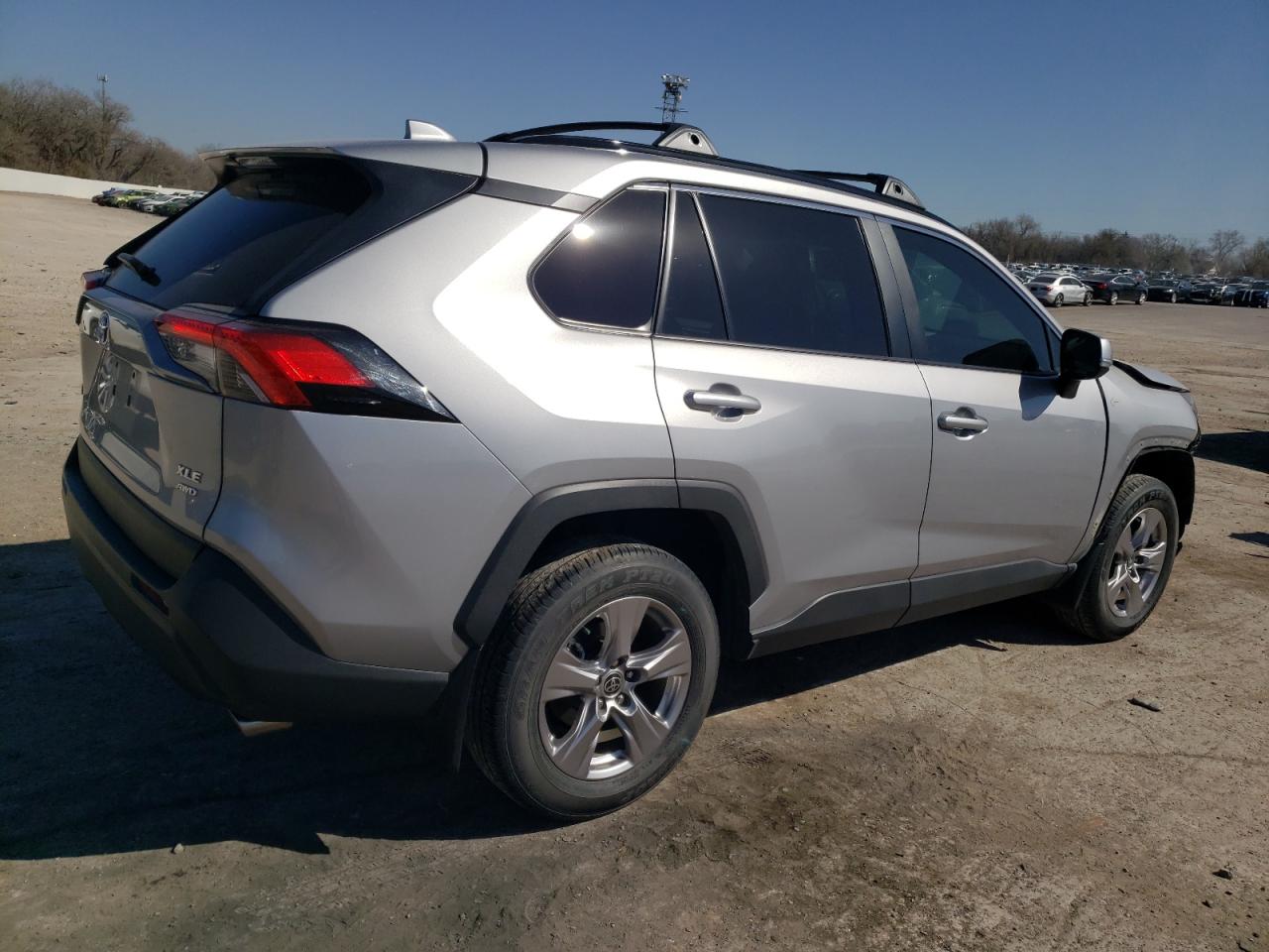 2022 TOYOTA RAV4 XLE VIN:2T3P1RFV0NC278288
