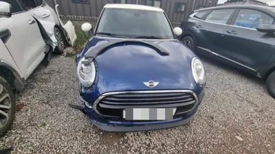 2018 MINI Cooper VIN: