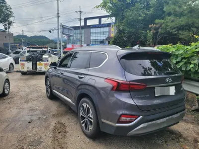 2018 Hyundai Santa FE VIN: