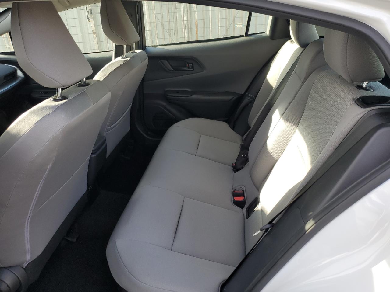 2023 TOYOTA PRIUS LE VIN:JTDADABU8P3003171