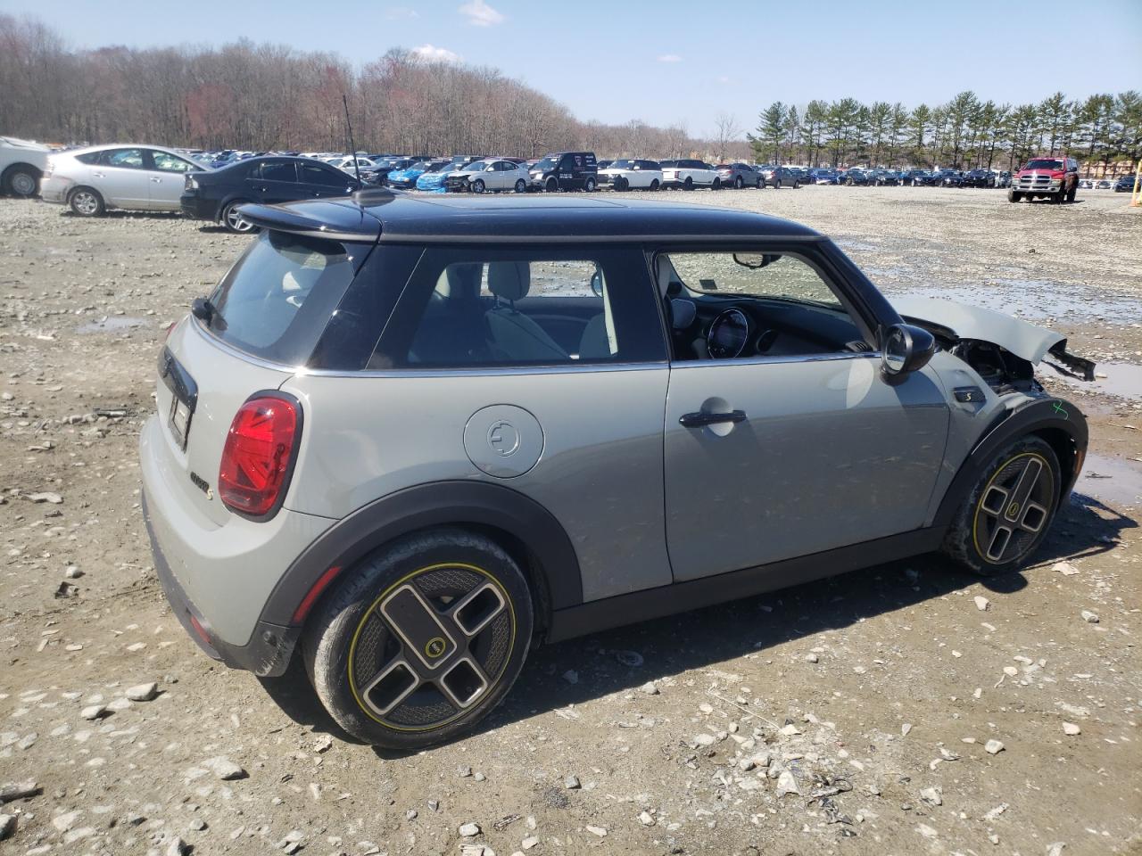 2023 MINI COOPER SE VIN:WMW13DJ07P2T48195