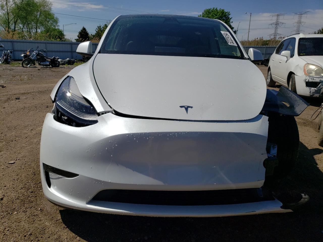 2023 TESLA MODEL Y  VIN:7SAYGDEE3PF675415