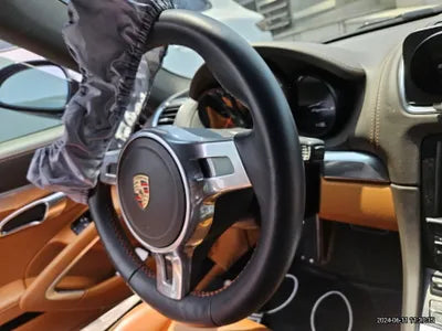 2015 Porsche Cayman VIN: