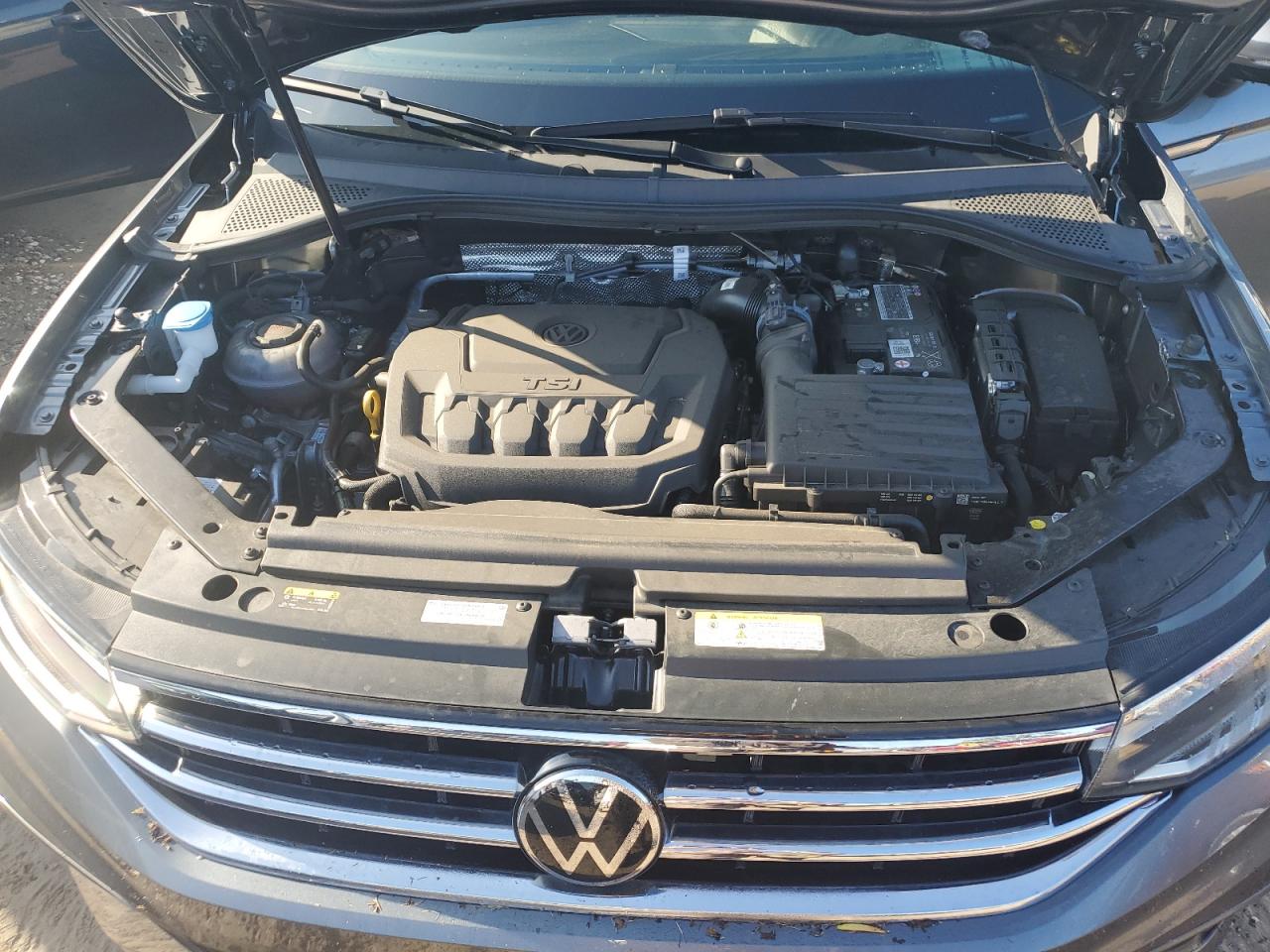 2023 VOLKSWAGEN TIGUAN SE VIN:3VVNB7AX1PM082012