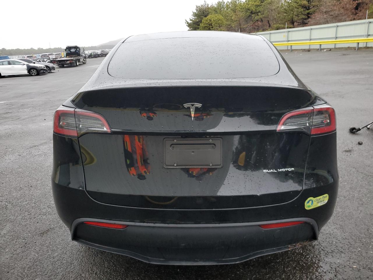 2023 TESLA MODEL Y  VIN:7SAYGDEE3PA187661