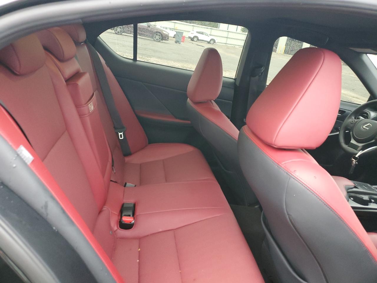 2024 LEXUS IS 300 VIN:JTHCA1D29R5129946