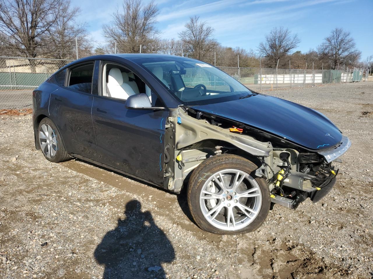 2023 TESLA MODEL Y  VIN:7SAYGDEE3PA102060