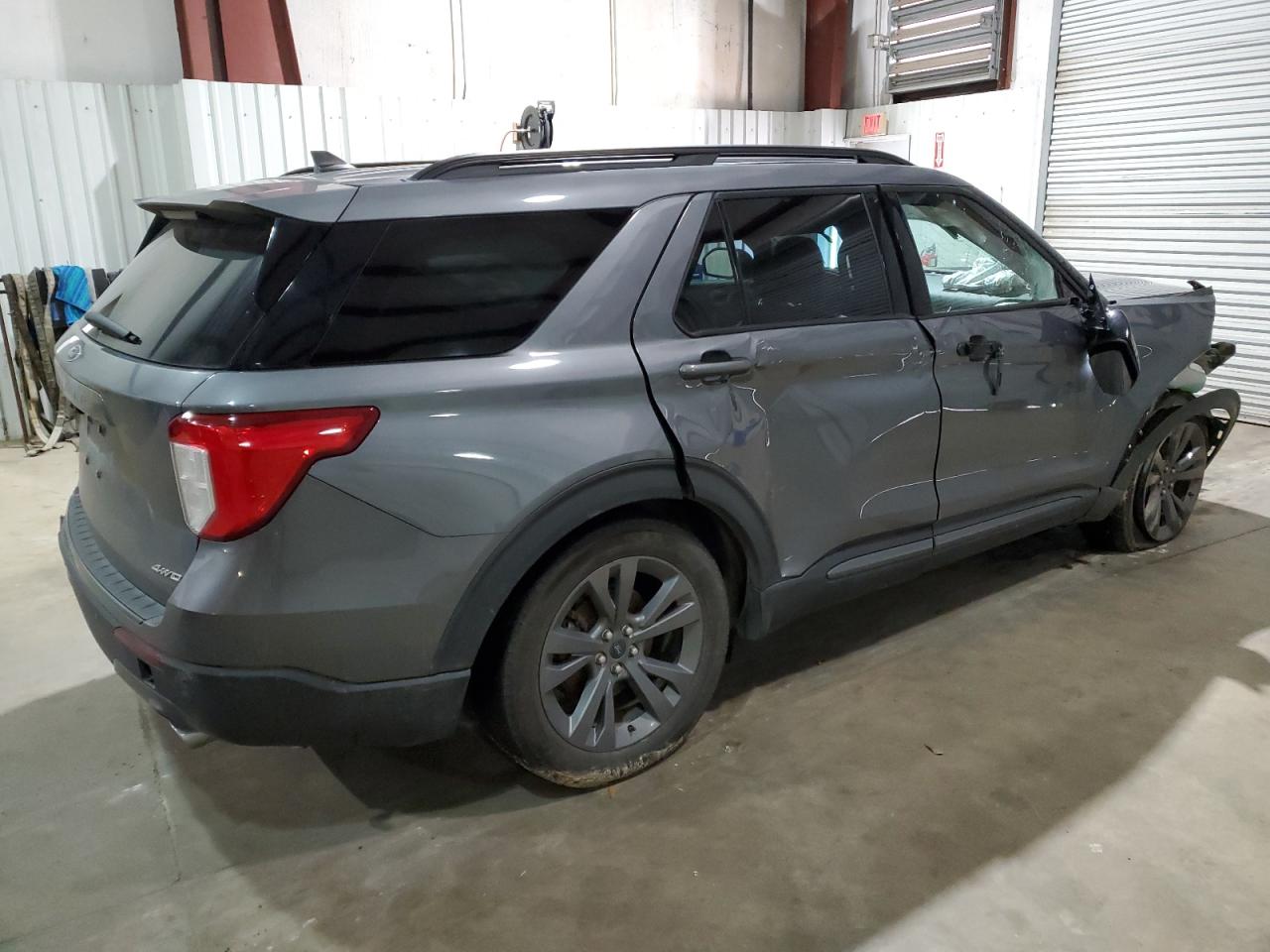 2022 FORD EXPLORER XLT VIN:1FMSK8DH5NGC52077