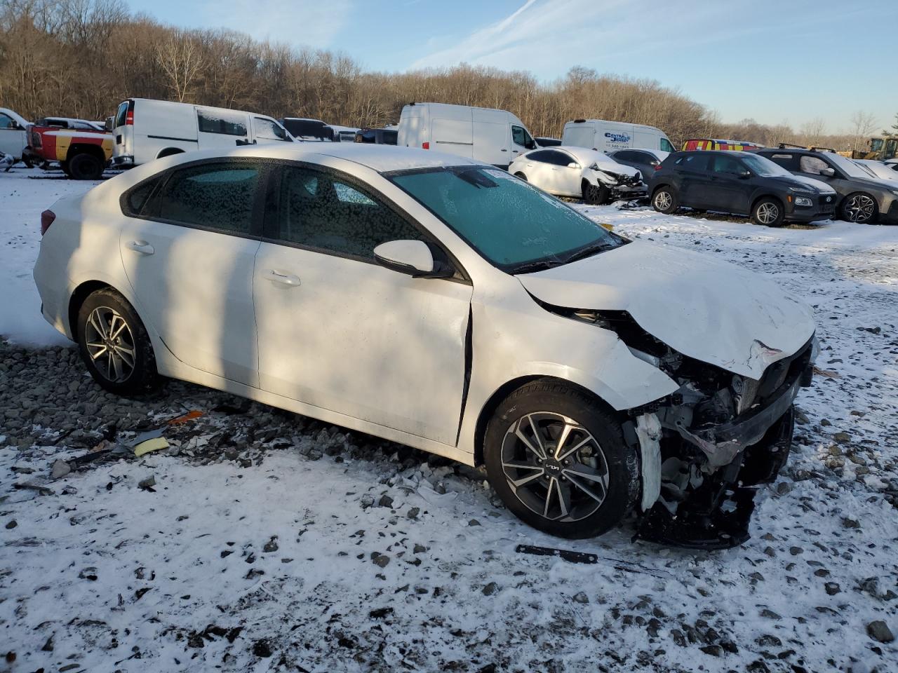 2023 KIA FORTE LX VIN:3KPF24AD5PE572325