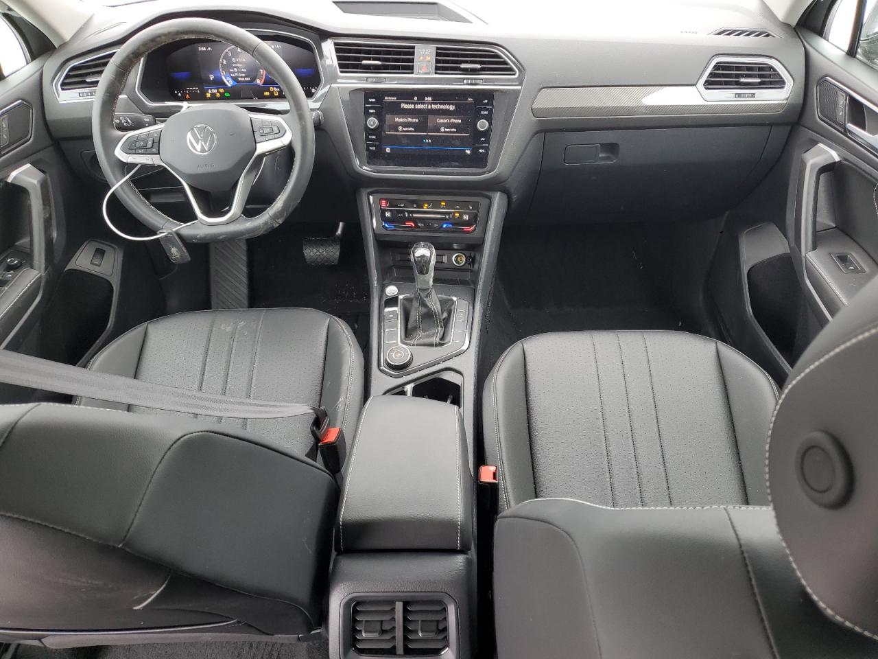 2024 VOLKSWAGEN TIGUAN SE VIN:3VVMB7AX8RM085388