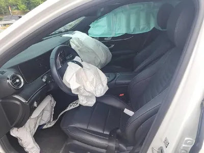 2022 Mercedes-Benz E 220 VIN: