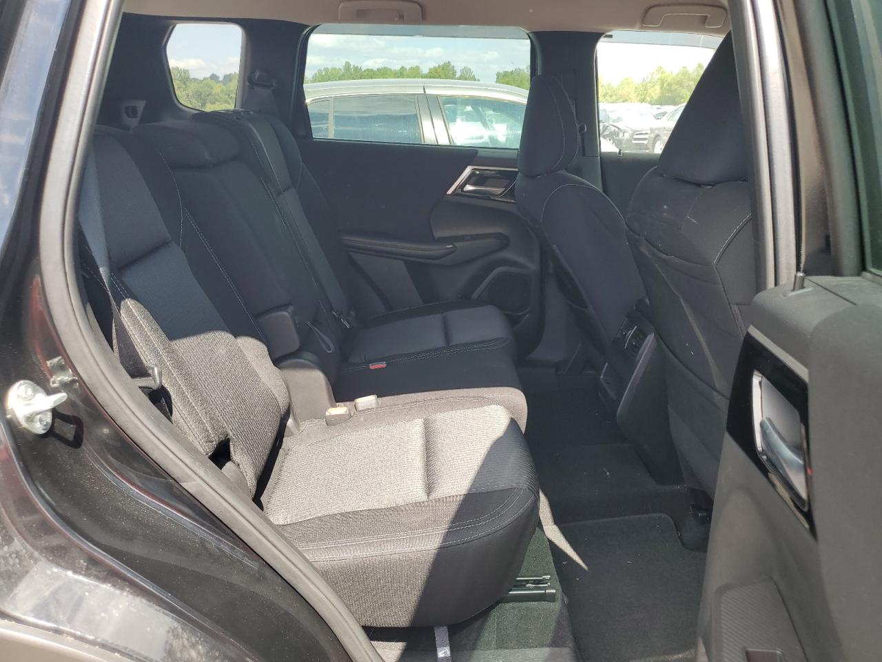 2023 MITSUBISHI OUTLANDER ES VIN:JA4J4TA81PZ007845